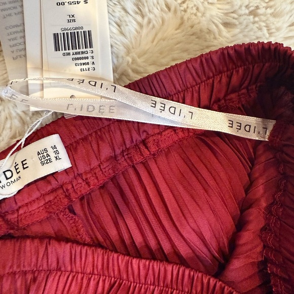 L’IDÉE Strapless Red cherry Pleated Gown Dress - Picture 5 of 15